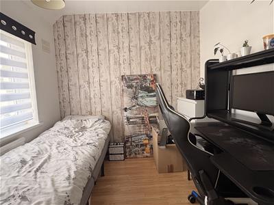 Picture 5